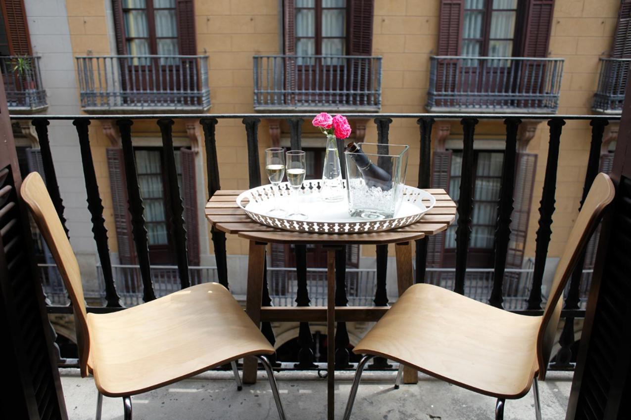 Colom Apartments Barcelona Luaran gambar