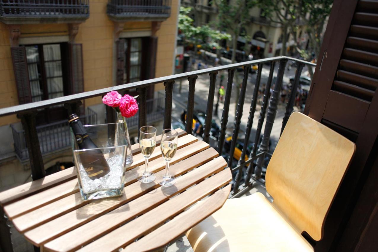 Colom Apartments Barcelona Luaran gambar