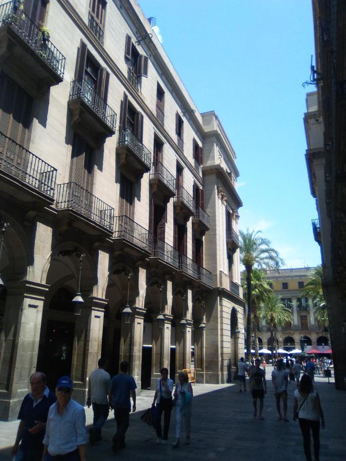 Colom Apartments Barcelona Luaran gambar