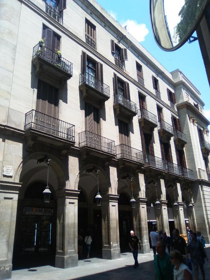 Colom Apartments Barcelona Luaran gambar