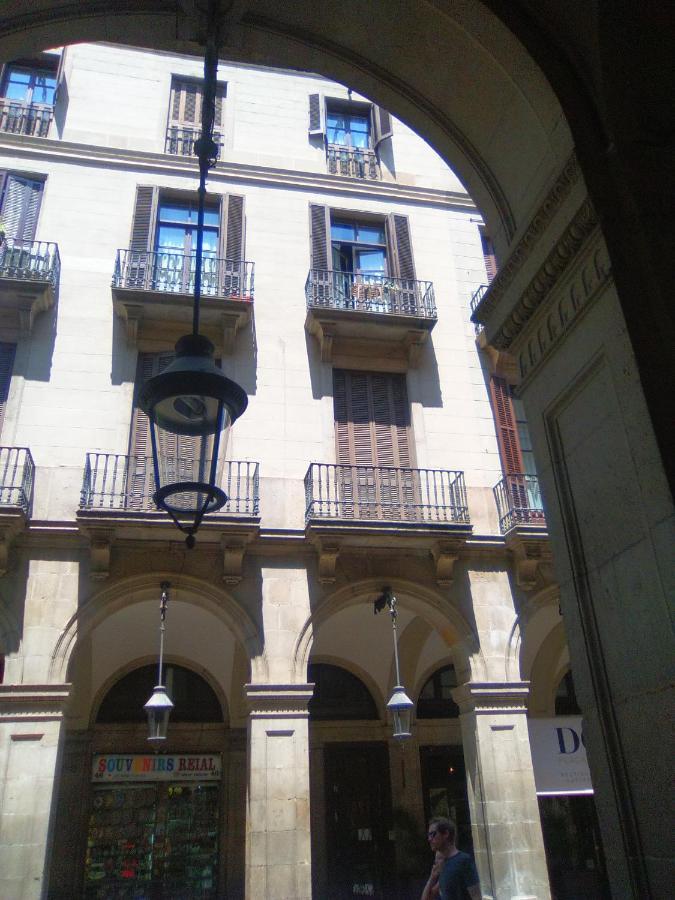 Colom Apartments Barcelona Luaran gambar